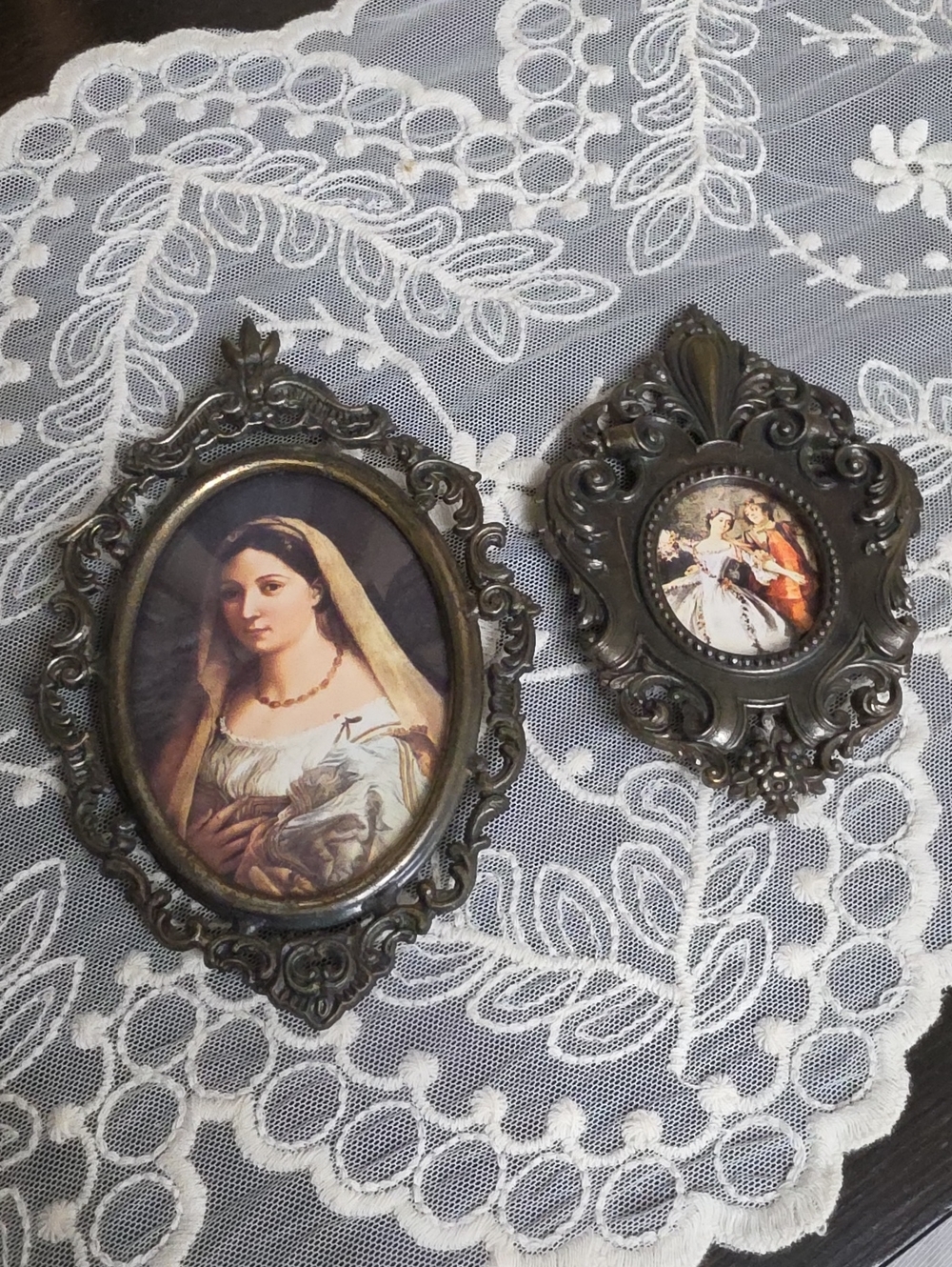 Ornate Vintage-Style Bronze Picture Frame - Brown Bronze Made In Italy